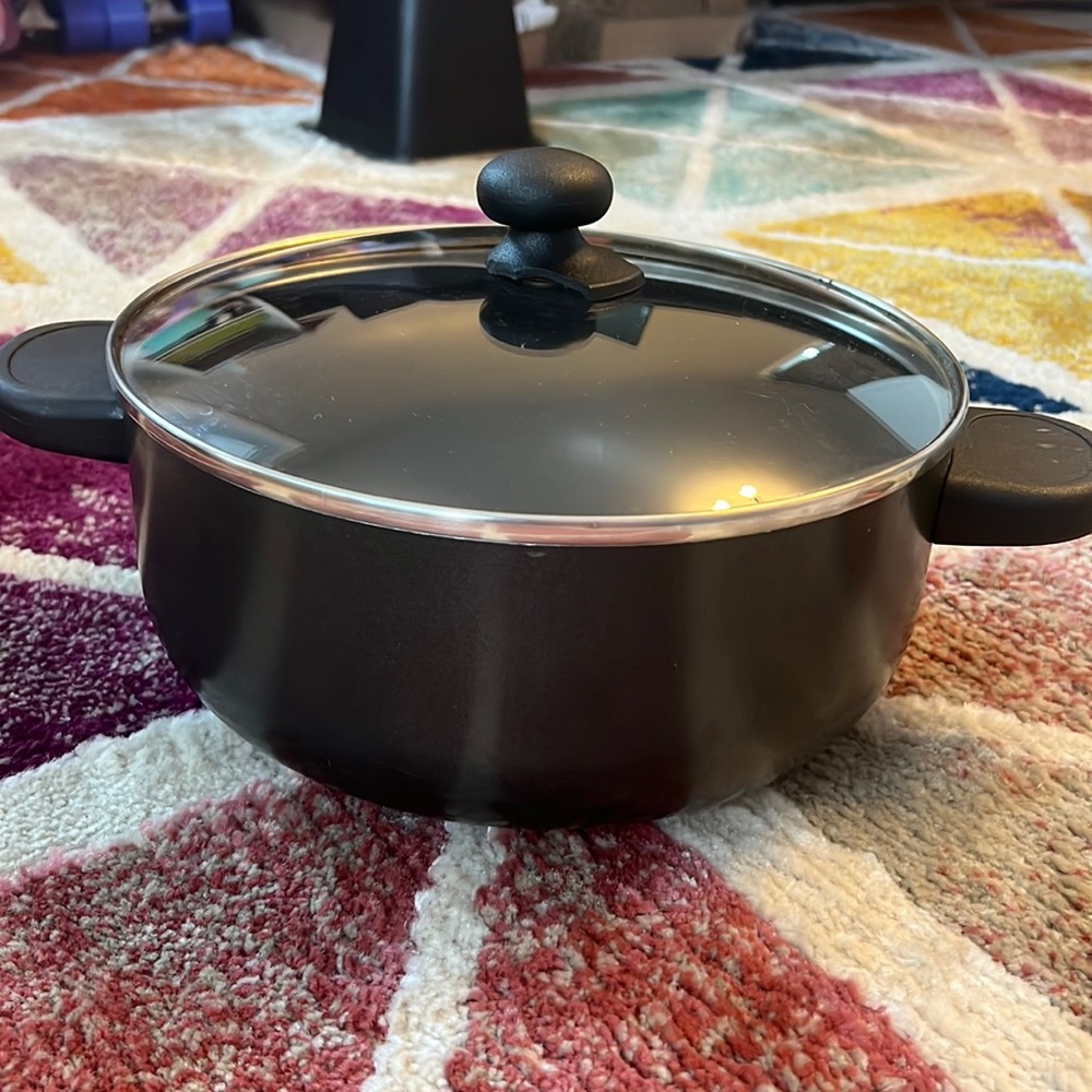 Used 9.5” pot